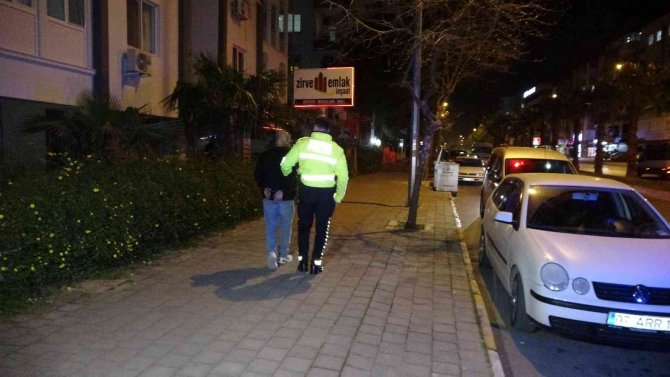 Polisten Kaçan Alkollü Sürücüden İnanılmaz Sözler: "İ̇nsanların Hayatını Tehlikeye Sokuyorum, Onlar Da Bizim Hayatımızı Tehlikeye Sokuyor, Ne Olmuş "
