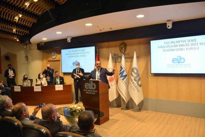 Ege Yaş Meyve Sebze İ̇hracatçıları Birliğinde Uçak Güven Tazeledi