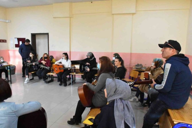 "Notaların Dilinden" Projesi Başladı