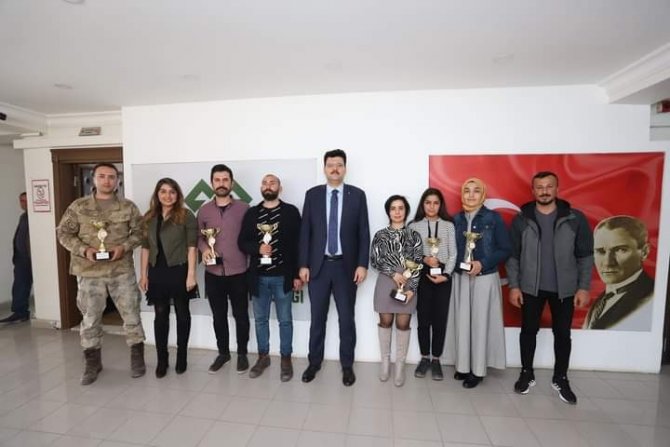 Kaymakam Kurt Başarılı Sporcuları Kabul Etti