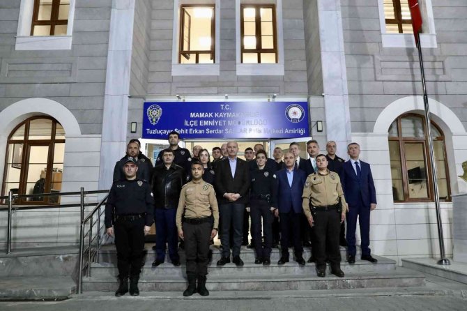 İ̇çişleri Bakanı Soylu, Ankara’da Emniyet Mensuplarıyla İlk Sahurunu Yaptı