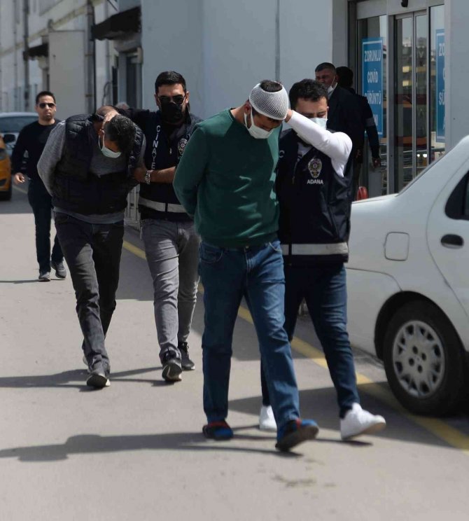 Annesini Vuran Zanlı İle Babası Adliyeye Sevk Edildi