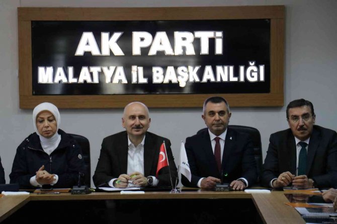 Bakan Karaismailoğlu’ndan Ak Parti Ve Mhp İ̇l Başkanlıklarına Ziyaret