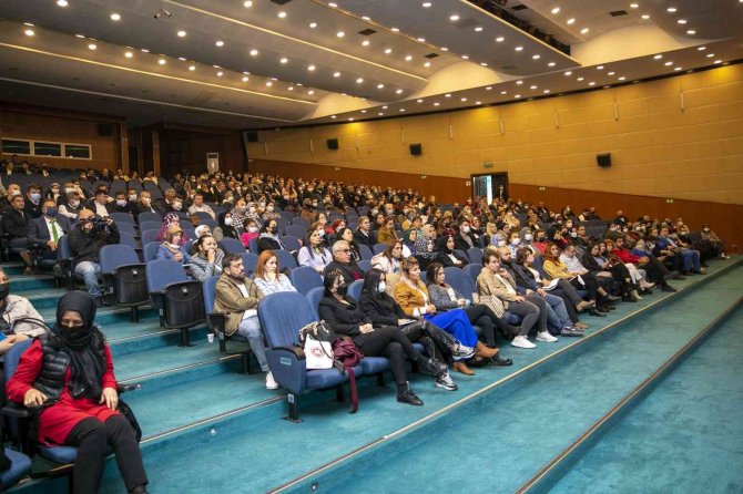 Mersin’de Dünya Otizm Farkındalık Günü Semineri