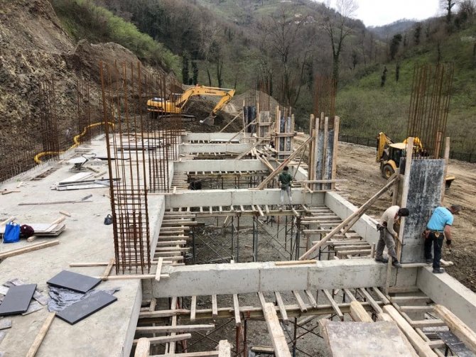 Perşembe Küçük Sanayi Sitesi Yükseliyor