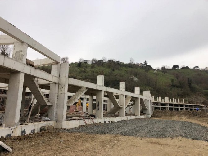 Perşembe Küçük Sanayi Sitesi Yükseliyor