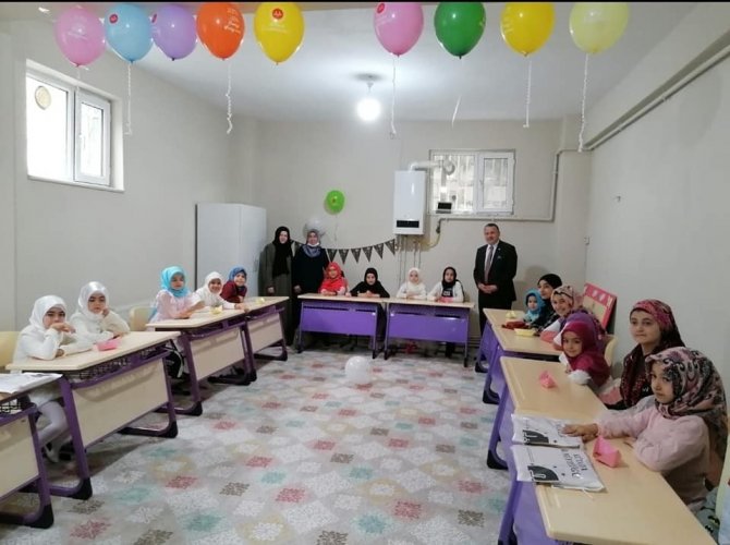 Ramazan Ayına Kur’an Kerim’i Okumasını Öğrenerek Girdiler