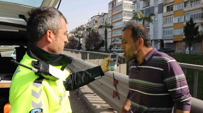 Viyadükte Trafik Kazası: 1 Yaralı