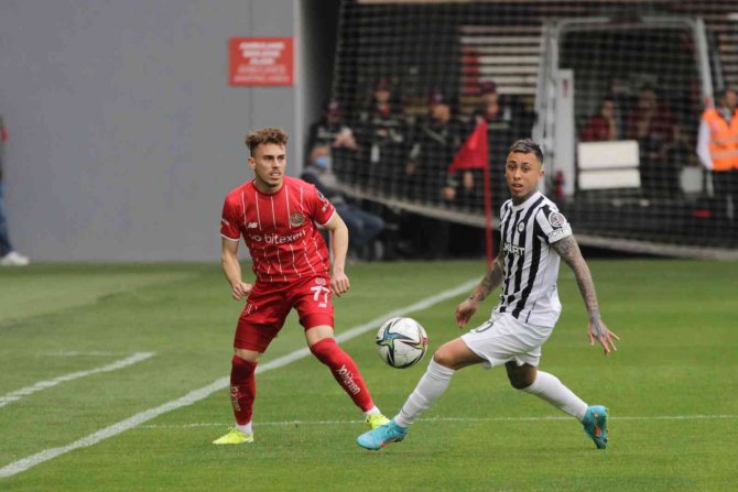 Spor Toto Süper Lig: Altay: 0 - Antalyaspor: 1 (İ̇lk Yarı)