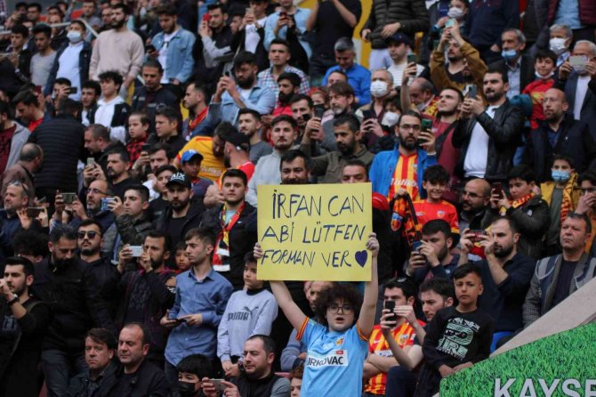 Spor Toto Süper Lig: Kayserispor: 0 - Fenerbahçe: 1 (Maç Devam Ediyor)