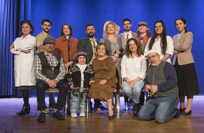Nürnberg’de "Misafir Bavul" Seyircisiyle Buluştu