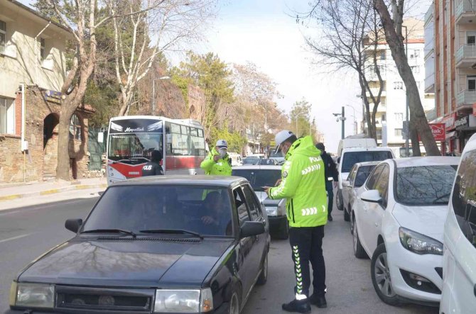 Uşak’ta Aranan 50 Kişi Yakalandı