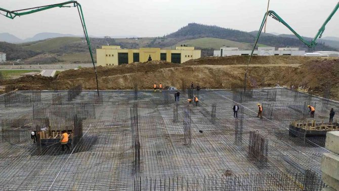 Yalova Üniversitesi Sanat Ve Tasarım Fakültesi’nin Temeli Atıldı