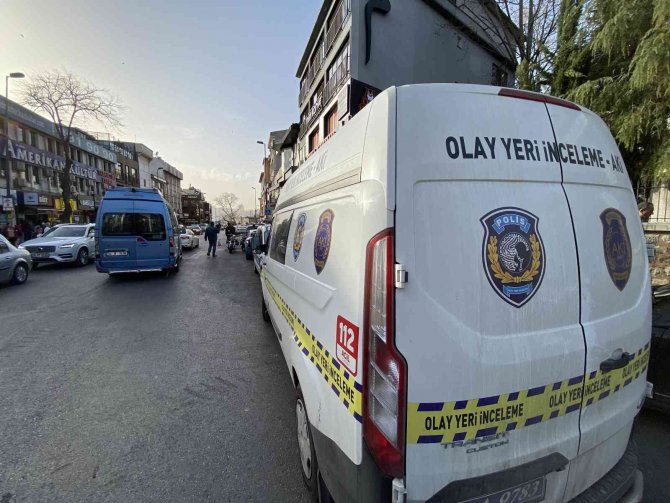 Üsküdar’da Silahlı Saldırı: 1 Yaralı