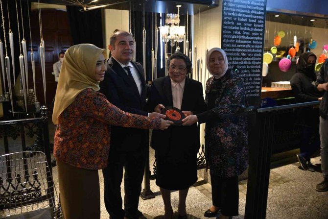 Nazif’in Düğmeleri Bursa’da