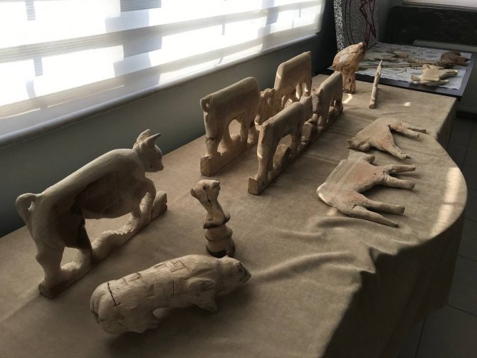 Ağlamaktan Gözleri Kör Oldu, Gözleri Değil Ama Elleri Görüyor!