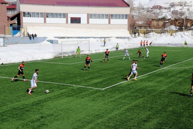 Bitlis Özgüzelderespor Şampiyon Oldu