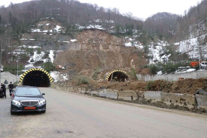 Heyelan Sebebiyle Kapanan Bolu Dağı Tüneli’nin Yarın Açılması Planlanıyor