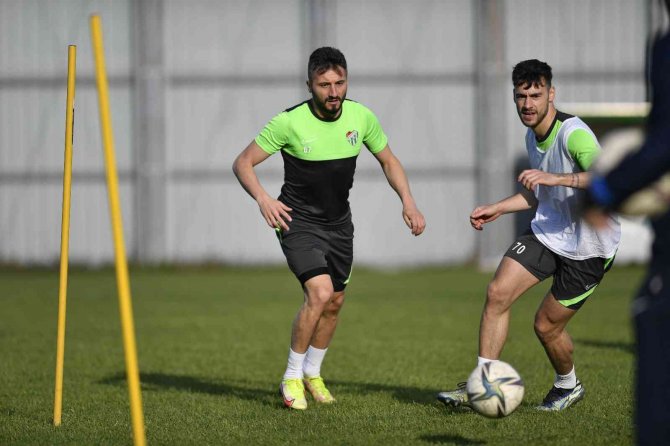 Bursaspor’da Kocaelispor Maçı Hazırlıkları Başladı