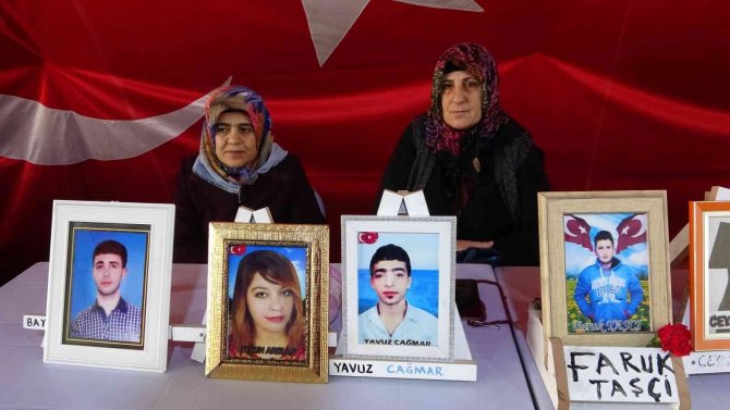 Diyarbakır Anneleri Ramazan Ayında Da Evlatlarının Yolunu Gözlüyor