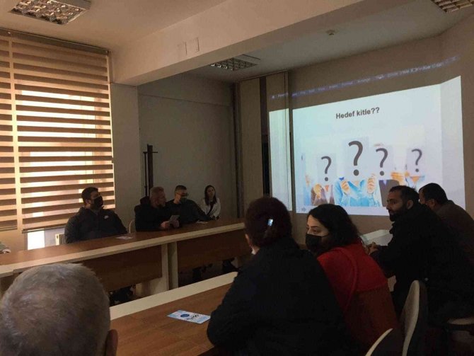 Milli Eğitim Personelleri "Görev Bende" Eğitimi Aldı