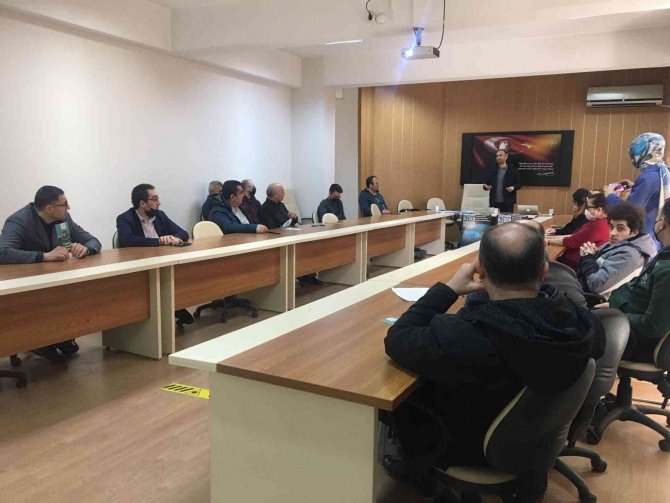 Milli Eğitim Personelleri "Görev Bende" Eğitimi Aldı