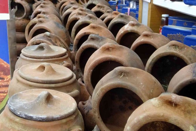 Coğrafi Tescilli “Dölek Güvecine” Ramazan Dopingi