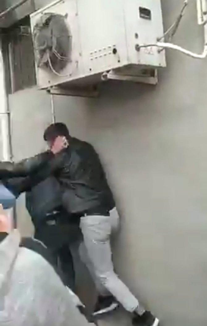 Iğdır’da Kız Meselesi Yüzünde Kavga: Çocuğun Başını Ezmeye Çalıştılar