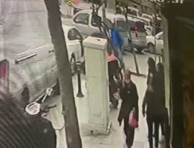 Zeytinburnu’nda Husumetlisine Kurşun Yağdırdı