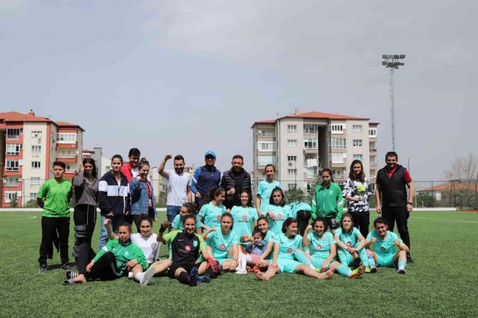 Horozkentspor, Afyon’u 8 Golle Geçti