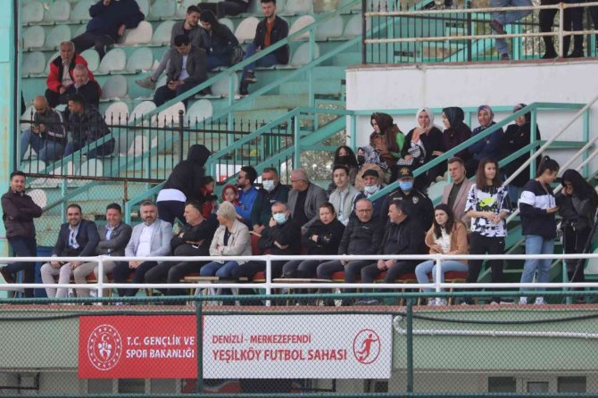 Horozkentspor, Afyon’u 8 Golle Geçti