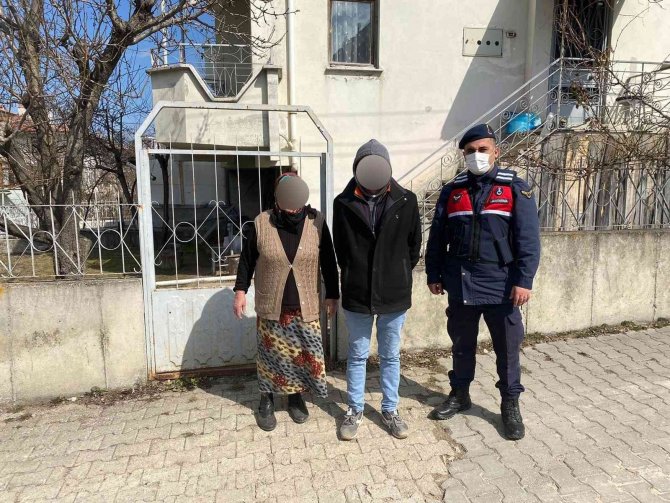 Kaybolan Alzheimer Hastası, Evinden 20 Kilometre Uzakta Bulundu