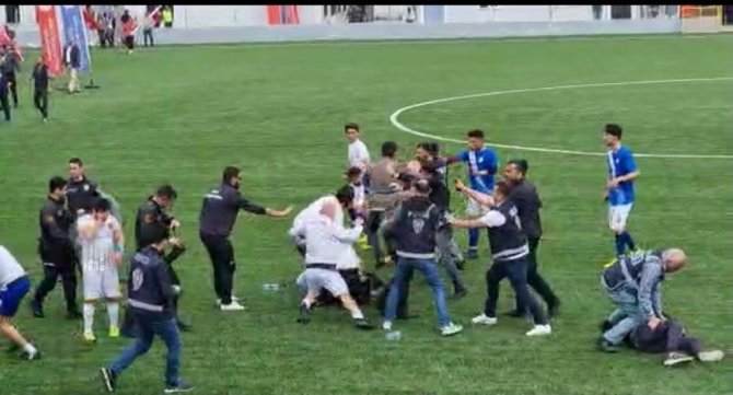 Marmaris’te Futbol Turnuvasının Finaline Kavga Damga Vurdu