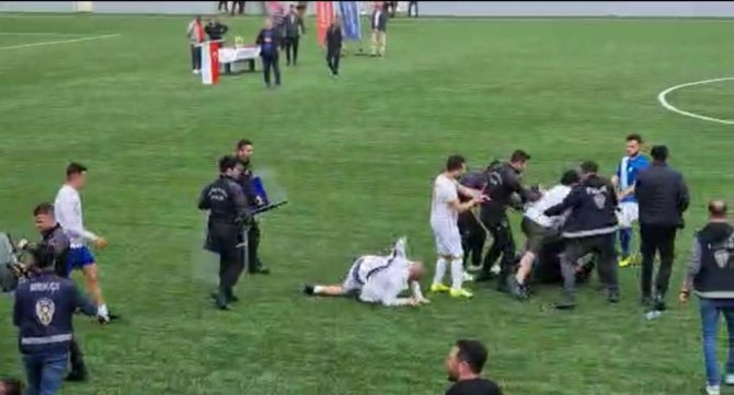 Marmaris’te Futbol Turnuvasının Finaline Kavga Damga Vurdu