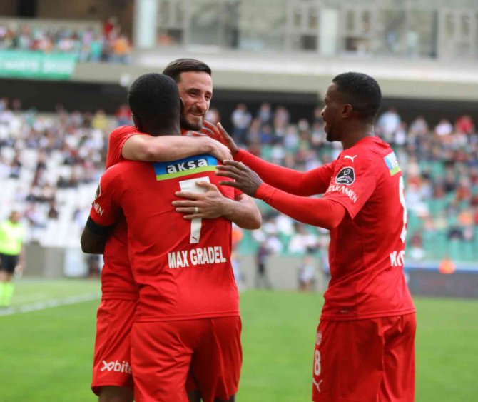 Sivasspor’un Yenilmezlik Serisi 3 Maça Çıktı