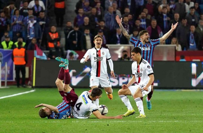 Spor Toto Süper Lig: Trabzonspor: 1 - Beşiktaş: 1 (Maç Sonucu)