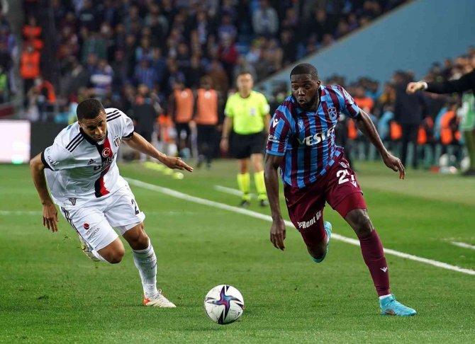 Spor Toto Süper Lig: Trabzonspor: 0 - Beşiktaş: 0 (İ̇lk Yarı)