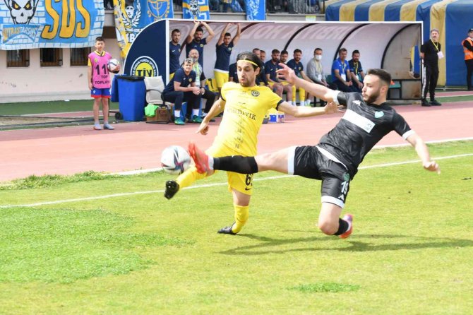 Tff 2. Lig: Tarsus İ̇dman Yurdu: 2 - Kırklarelispor: 1