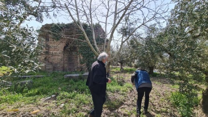 14. Yüzyıldan Kalma Namazgah Görenleri Şaşırtıyor