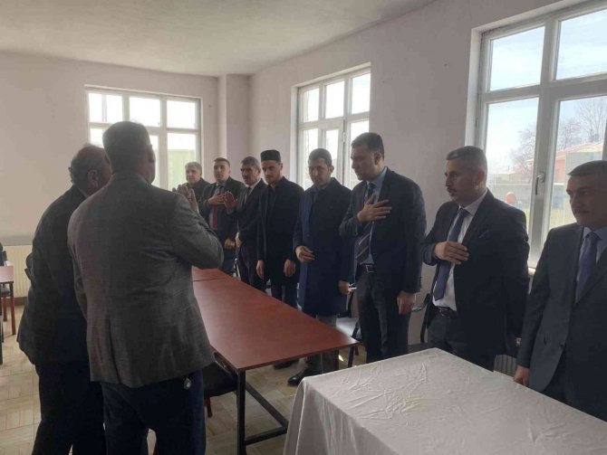 Kaymakam Savar Taziyelere Katıldı