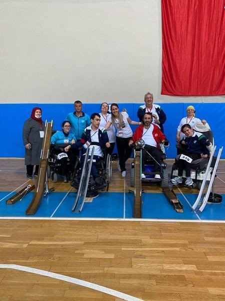 Kayserili Boccia Sporcuları Kocaeli’nden Madalya İle Döndü