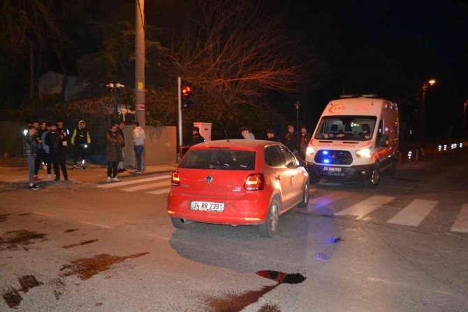 Alkollü Sürücüyle Çarpışan Otomobildeki Zabıta Yaralandı