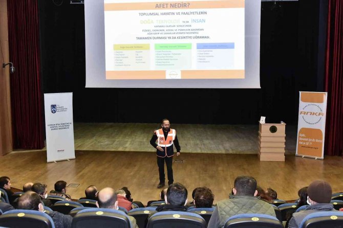 Ankara Büyükşehir Belediyesi’nin Afet Farkındalık Eğitimine Yoğun İlgi