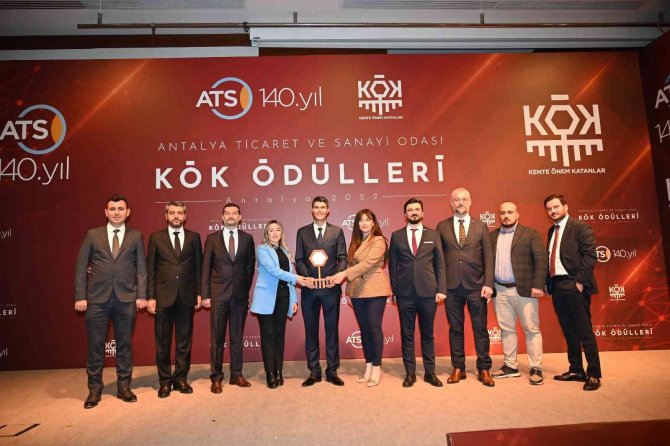 Antgi̇ad’a Kurumsal Sosyal Sorumluluk Ödülü