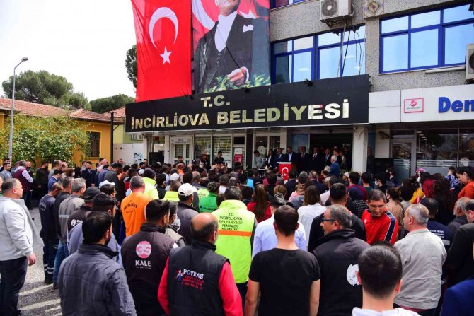 İ̇ncirliova Belediyesi’nde İşçilerin Zam Sevinci