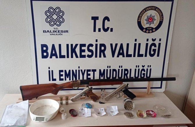 Balıkesir’de Polis 272 Şahsa ’Huzur’ Operasyonu