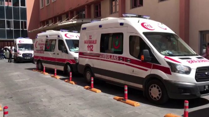 Batman’da Koca Dehşeti: Eşini 11 Yerinden Bıçakladı
