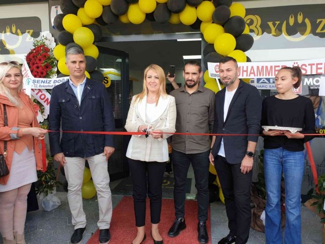 Yeşil Sahada Başlayan Dostluk İş Dünyasına Taşındı