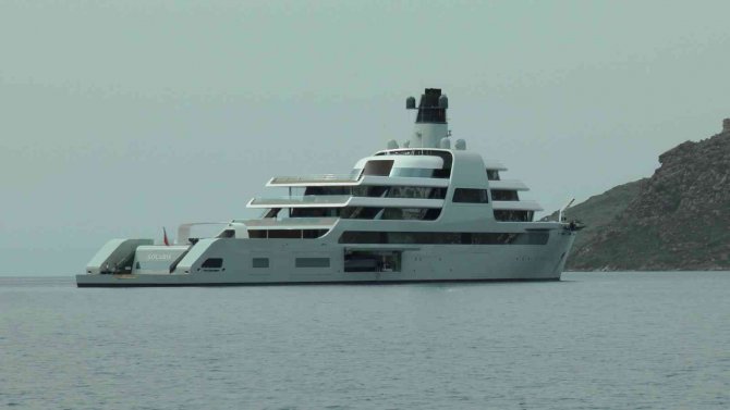 Roman Abramoviç’in Yatında Hareketlilik