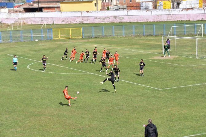 Bozüyük Vitraspor: 1 Tki̇ Tavşanlı Spor:2